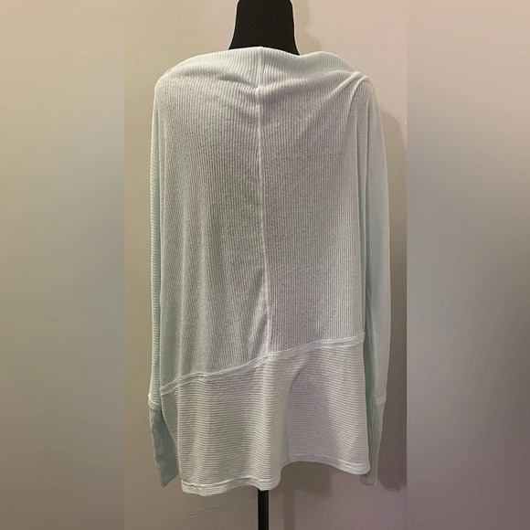 WE‎ THE FREE NWOT Londontown Thermal Top in Seafoam - Picture 5 of 8
